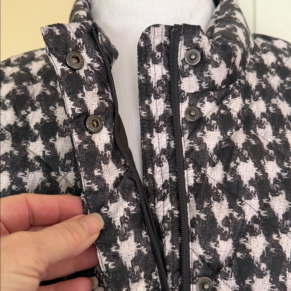 Lands’ End Houndstooth Down Puffer Coat Zip & Snap Front Pockets Petite 14-16 - Picture 8 of 13